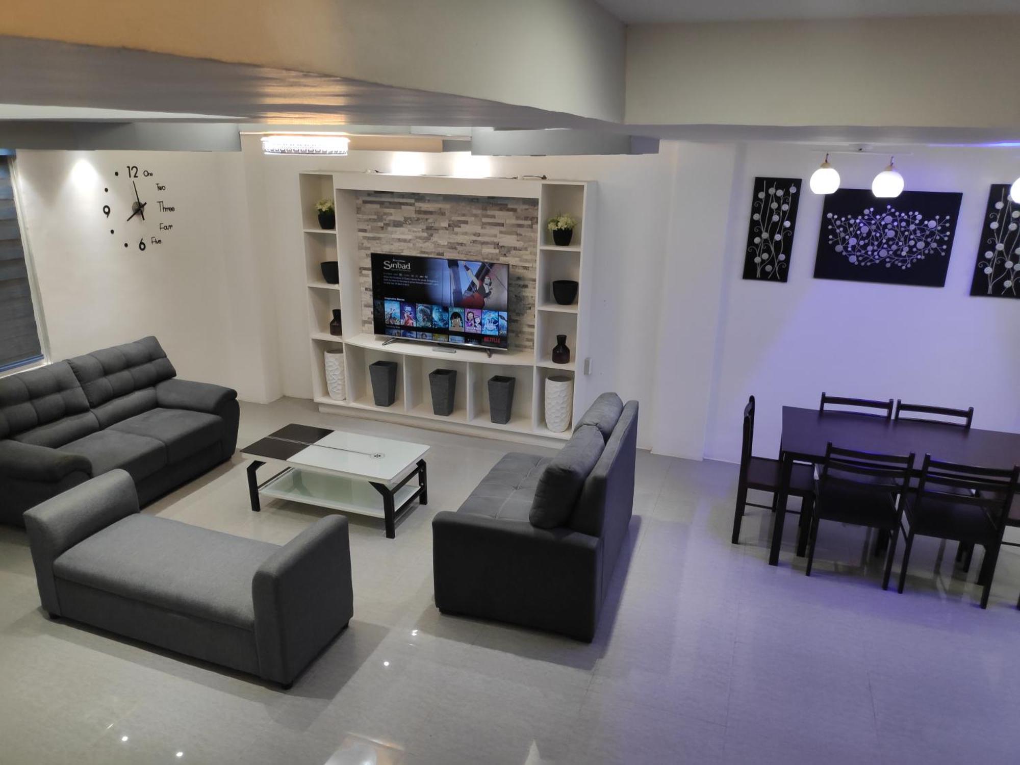Tagaytay Staycation By Naya And Darla W Free Swimming Pool, Wifi & Netflix Tagaytay City Luaran gambar