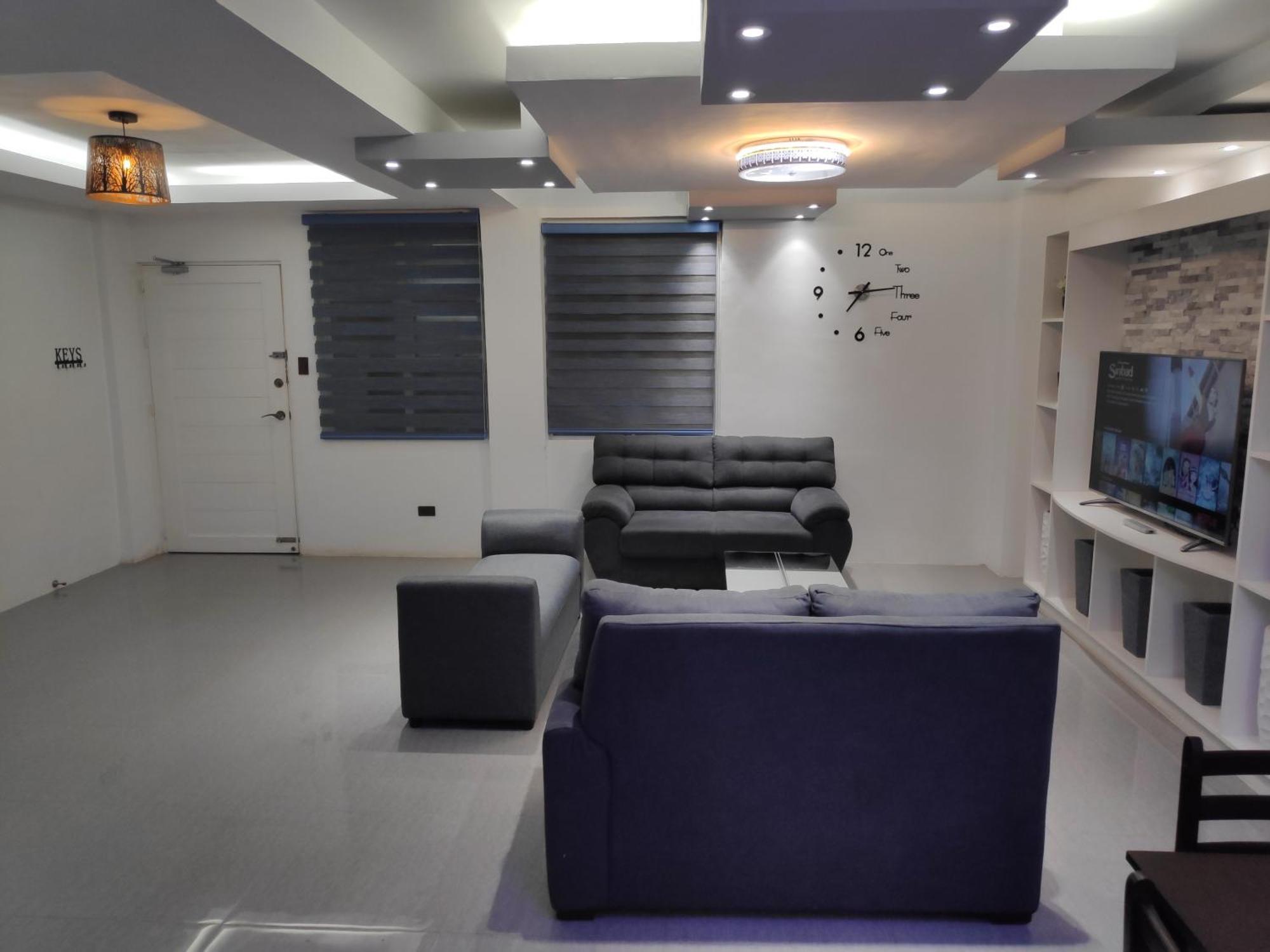 Tagaytay Staycation By Naya And Darla W Free Swimming Pool, Wifi & Netflix Tagaytay City Luaran gambar