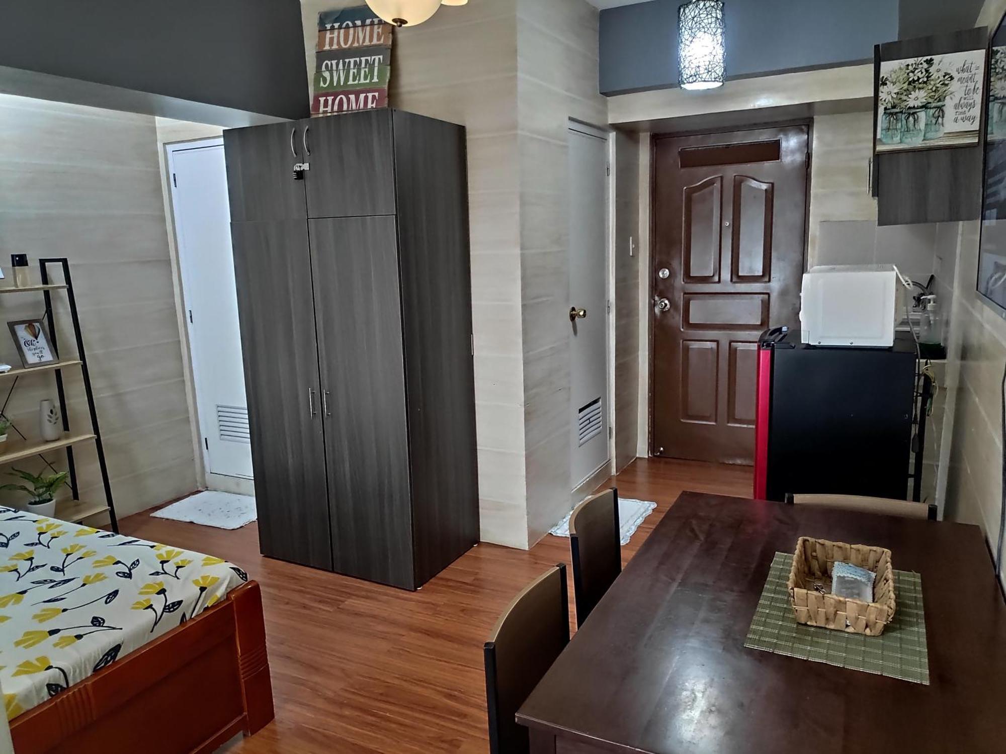 Tagaytay Staycation By Naya And Darla W Free Swimming Pool, Wifi & Netflix Tagaytay City Luaran gambar
