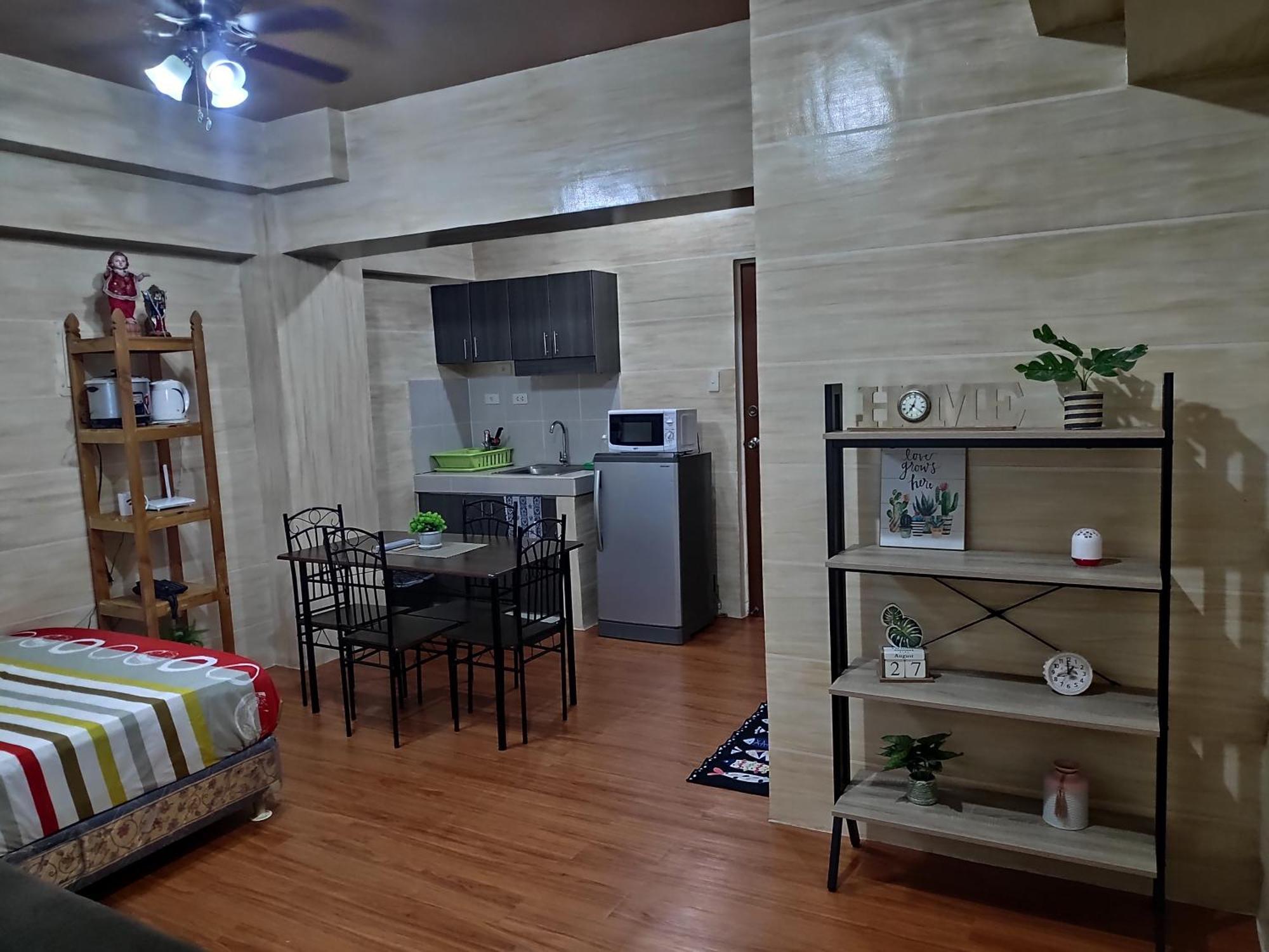Tagaytay Staycation By Naya And Darla W Free Swimming Pool, Wifi & Netflix Tagaytay City Luaran gambar