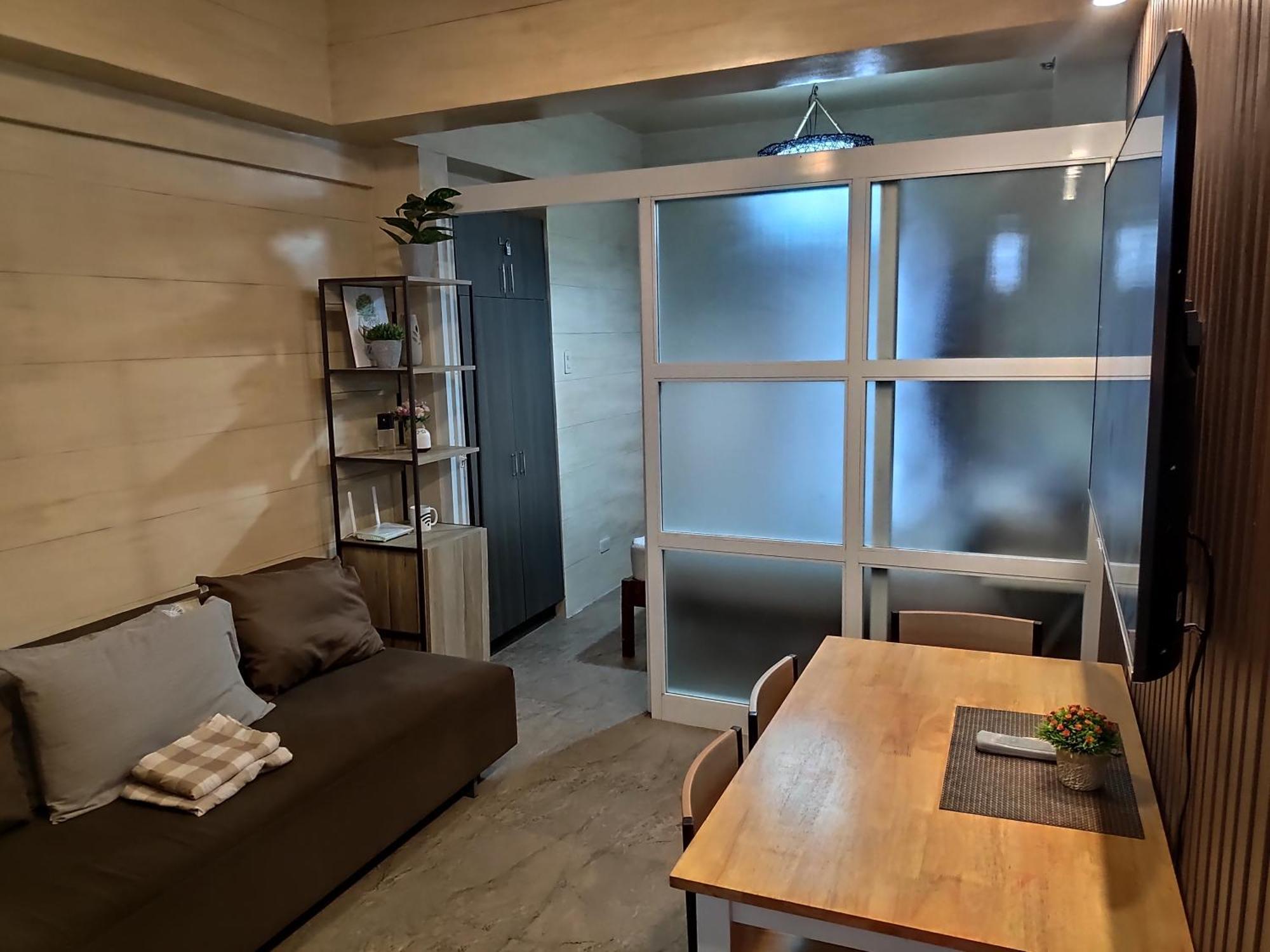 Tagaytay Staycation By Naya And Darla W Free Swimming Pool, Wifi & Netflix Tagaytay City Luaran gambar
