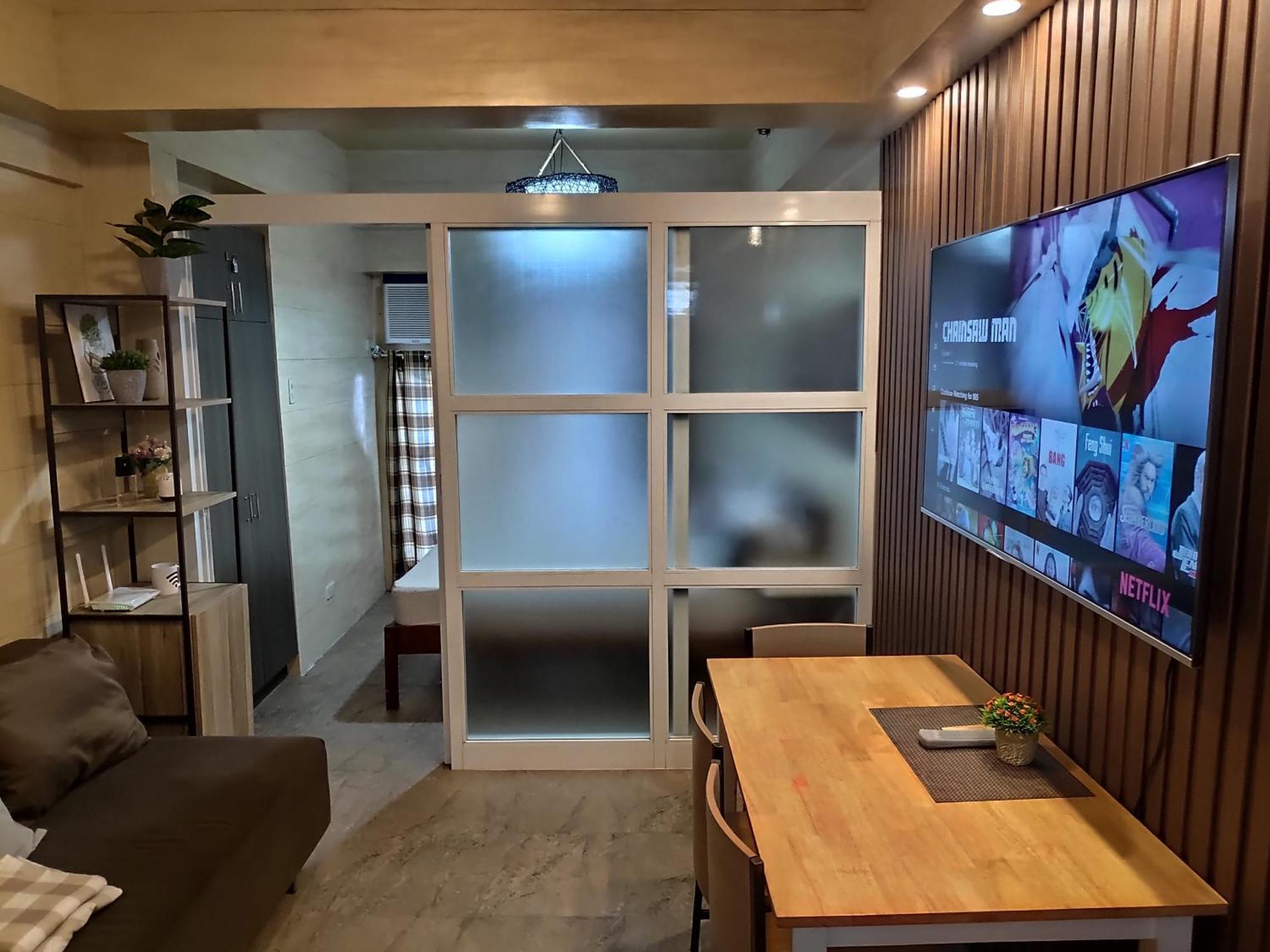 Tagaytay Staycation By Naya And Darla W Free Swimming Pool, Wifi & Netflix Tagaytay City Luaran gambar